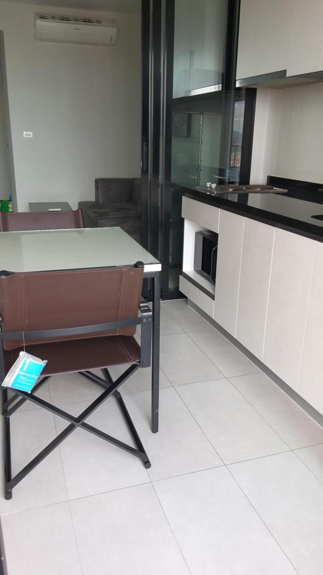The Base Central Pattaya By Nkl Bilik gambar